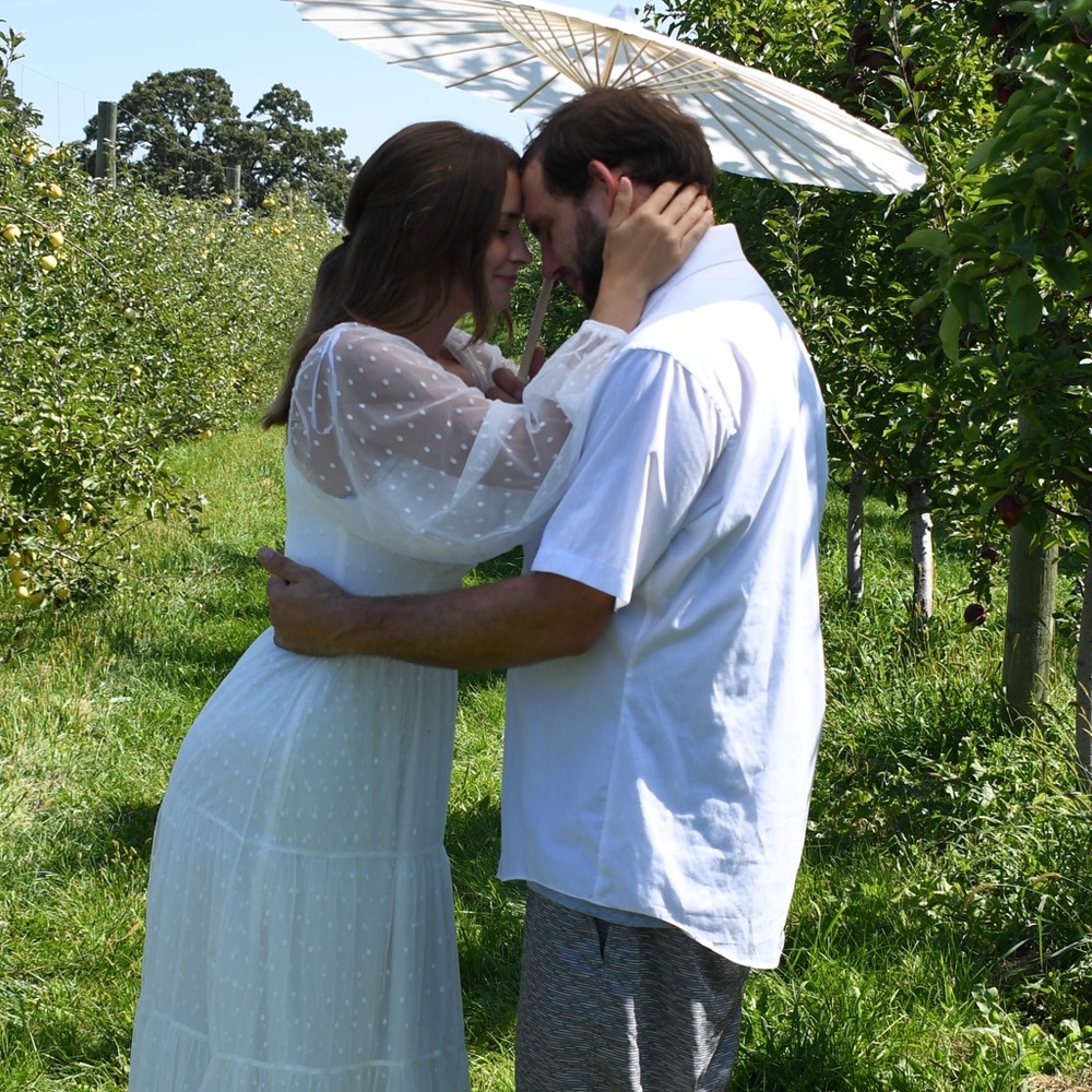 WondershopMama is LIVE - Come “Hang” With Holly! - Picture 3 of 7